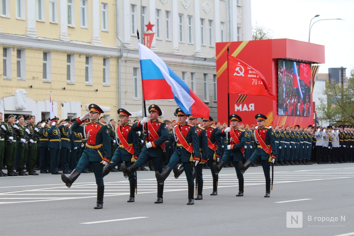 Парад в честь 79-й годовщины Победы проходит в Нижнем Новгороде - фото 1