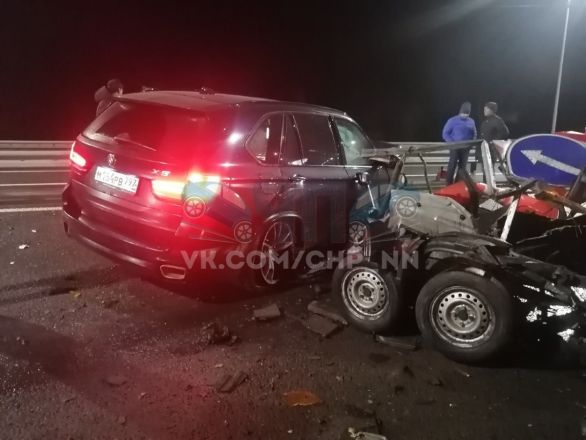 Опубликованы фото с места массового ДТП на М-12 в Нижегородской области - фото 5