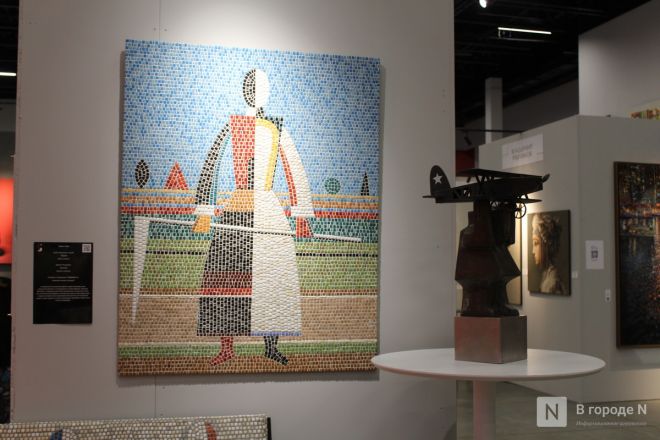 Фоторепортаж: выставка &laquo;АРТ МИР &mdash; 2026&raquo; открылась в Нижнем Новгороде - фото 132