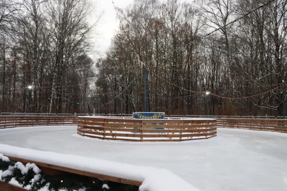 Каток открывается в парке &laquo;Дубки&raquo; в Нижнем Новгороде  - фото 1