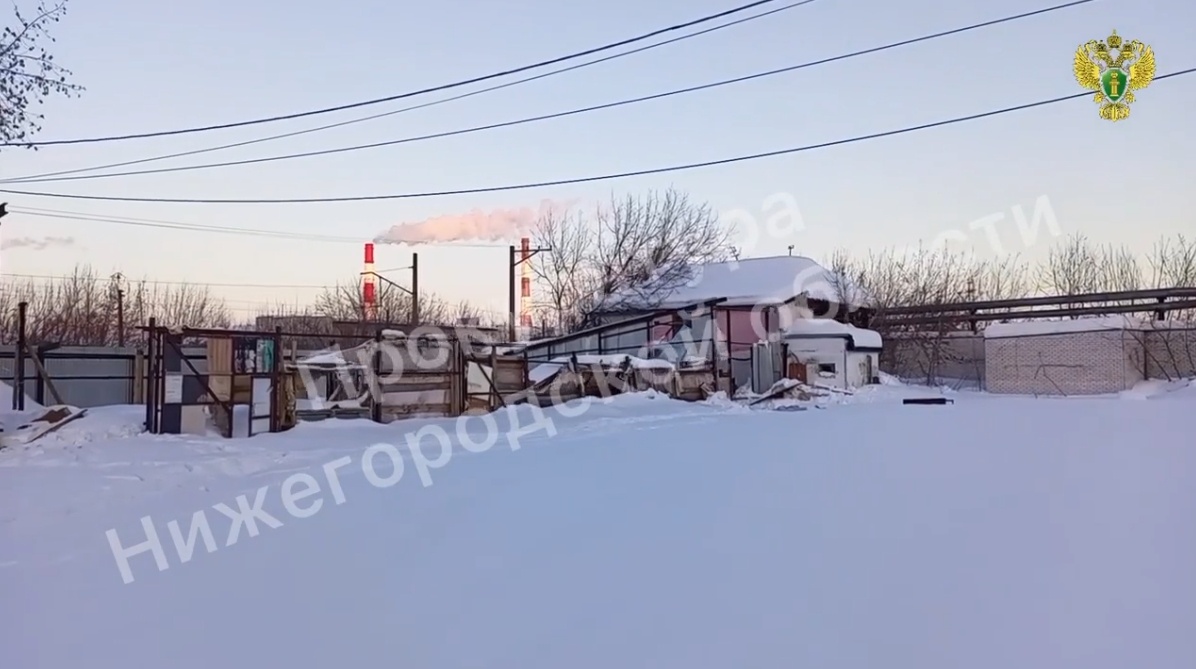 Подросток погиб из-за ЧП с обрушением кровли в Нижнем Новгороде - фото 1