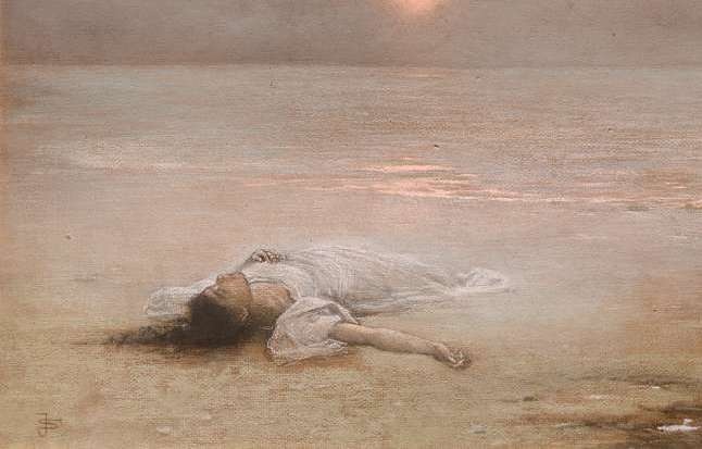 Женщина утонула в озере в Заволжье