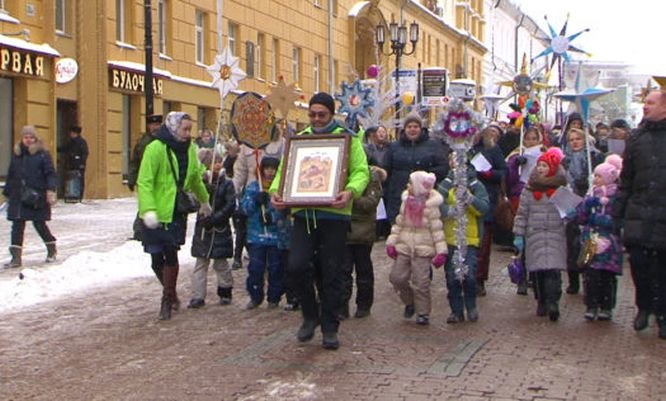 Святочное шествие состоялось в Нижнем Новгороде - фото 1