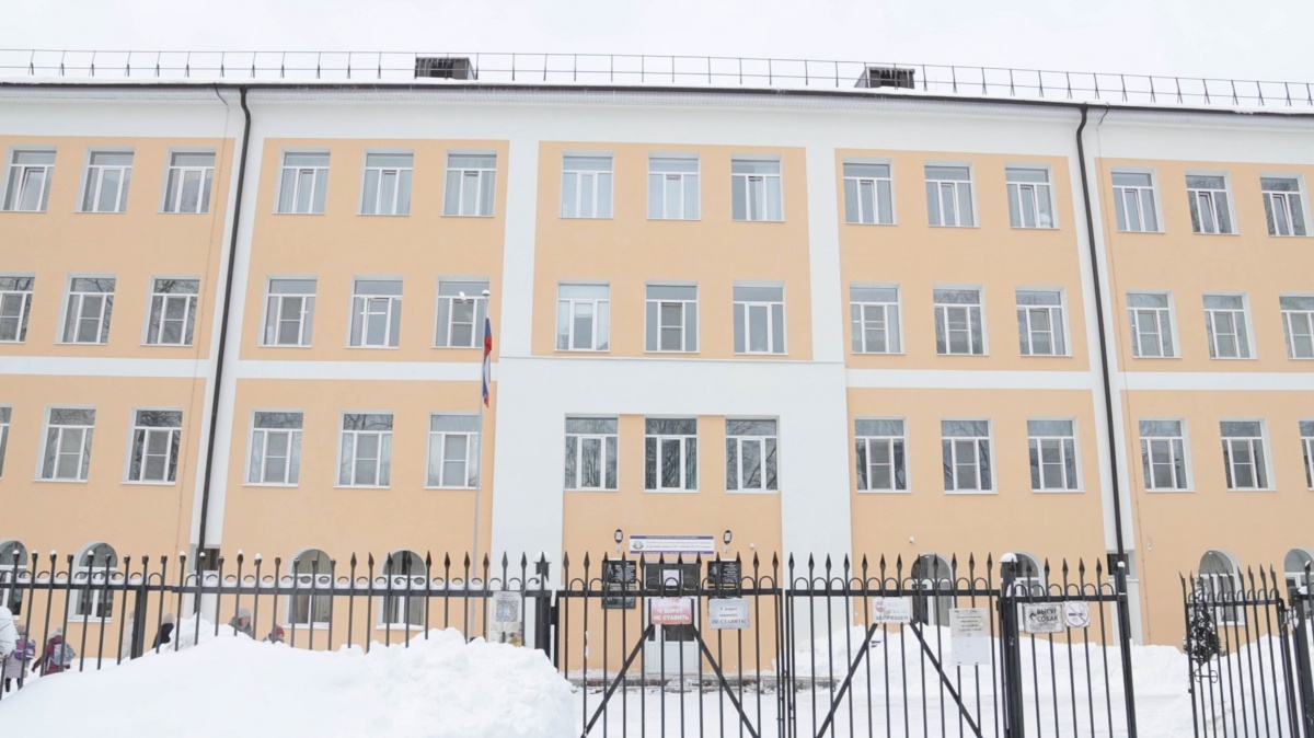 Средняя школа № 2 в Кстовском районе открылась после ремонта - фото 1