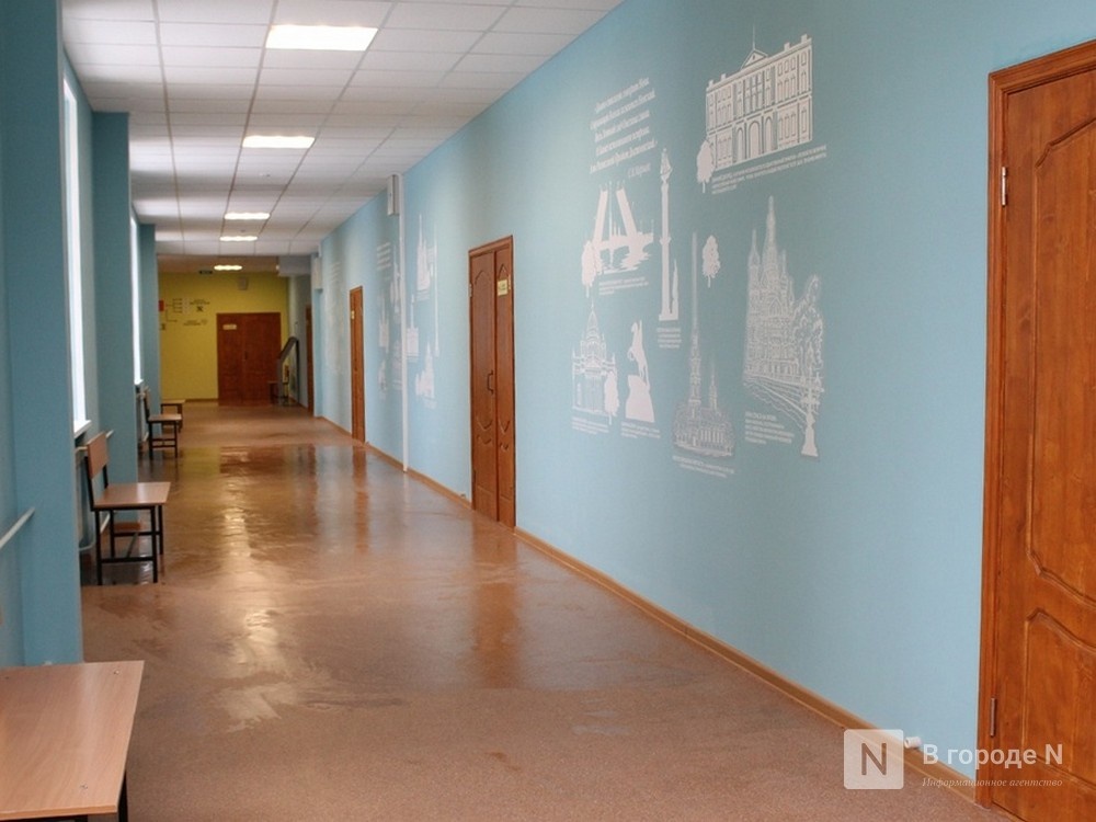 Кровлю нижегородской гимназии № 17 отремонтируют к концу января
