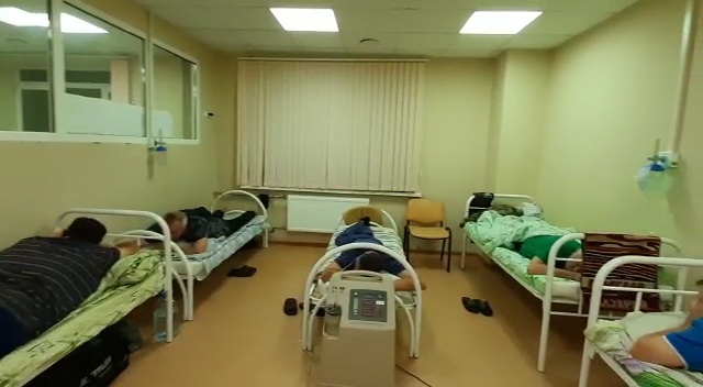 Врач Борской ЦРБ показала палату с тяжелыми больными COVID-19 - фото 1