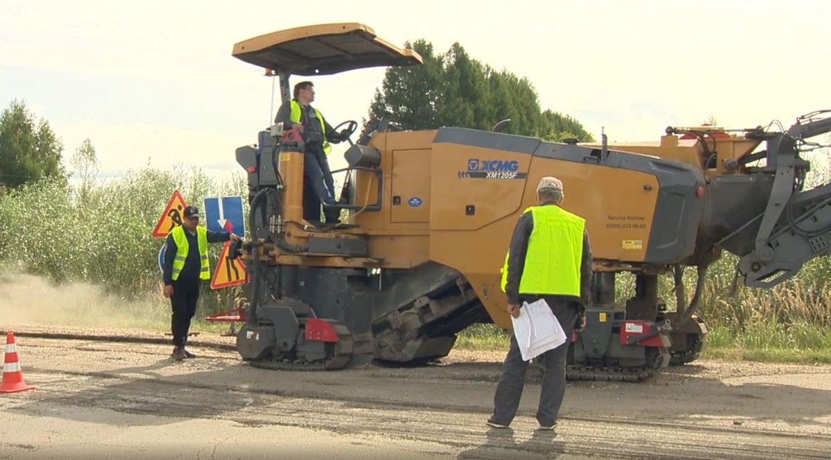 Разбитые при возведении трассы М-12 дороги ремонтируют в Нижегородской области