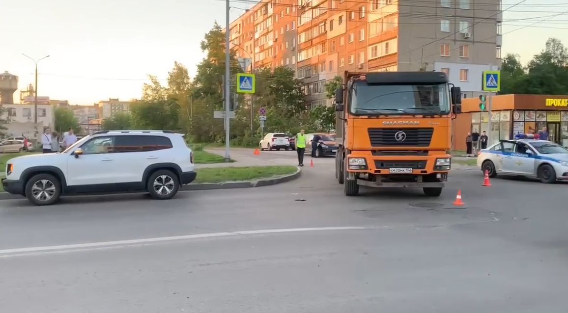 Стали известны подробности гибели женщины в ДТП в Сормове