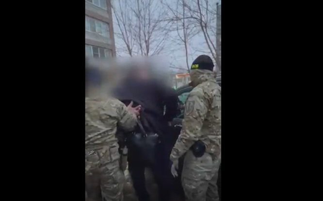 ФСБ обнародовала кадры задержания руководства нижегородского ОБ ДПС ГИБДД - фото 1