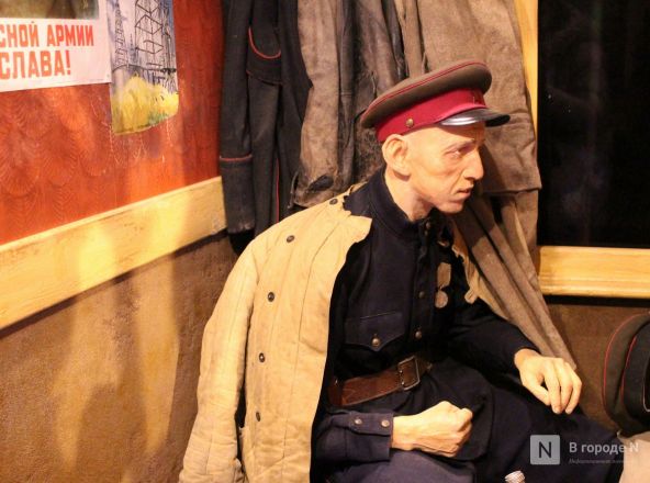 Застывшие мгновения войны: фоторепортаж из &laquo;Поезда Победы&raquo; в Нижнем Новгороде - фото 79
