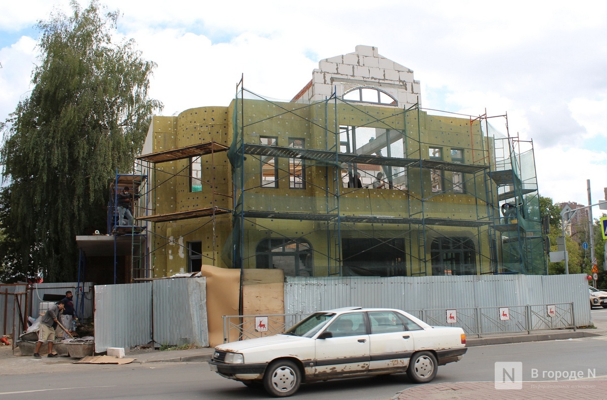 Министр заявил о сложностях восстановления сгоревшего Дома Чардымова - фото 1