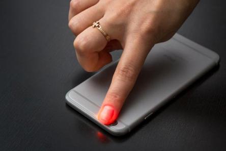 Смартфоны научились измерять артериальное давление