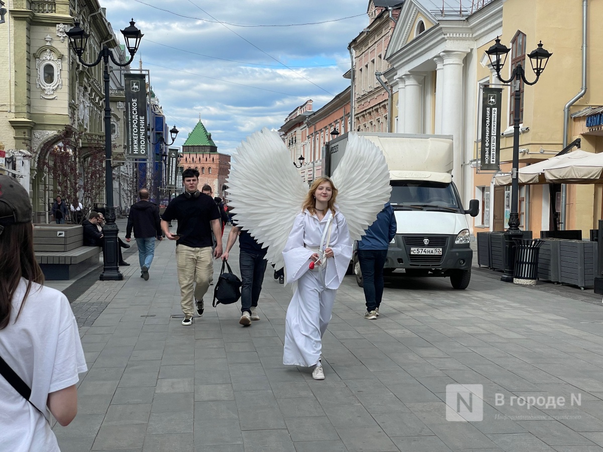 Ангелы-вымогатели вернулись на Покровку в Нижнем Новгороде