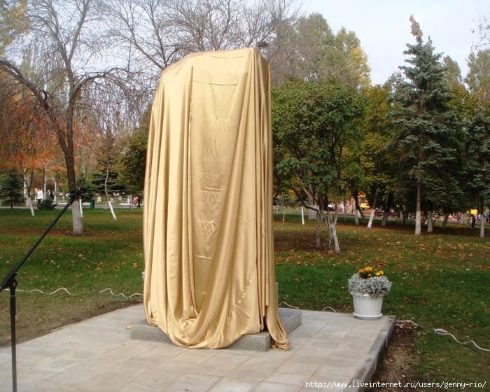 Памятник собакам-жертвам догхантеров откроется в Нижнем Новгороде - фото 1