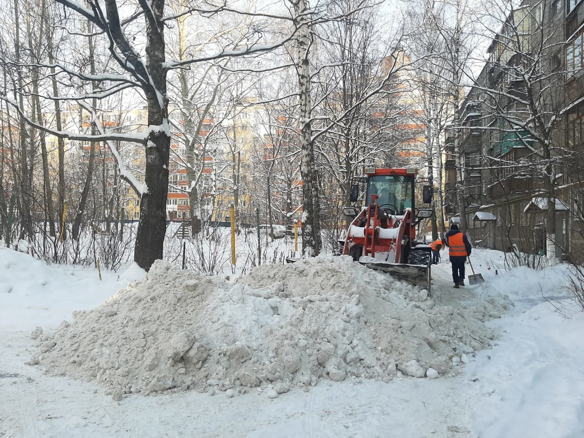 Более 9500 нарушений при очистке снега выявлено в Нижнем Новгороде с начала зимы - фото 1