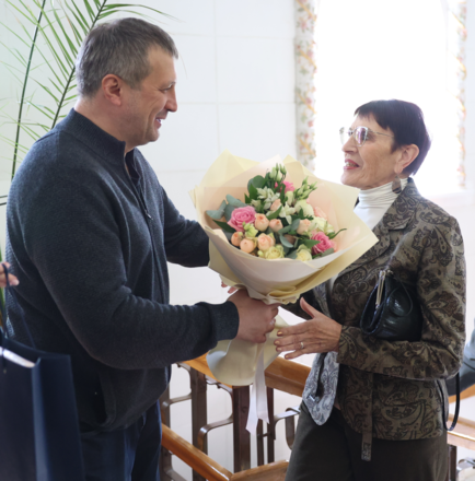 Глава Дзержинска встретился с Почетными гражданами города - фото 1