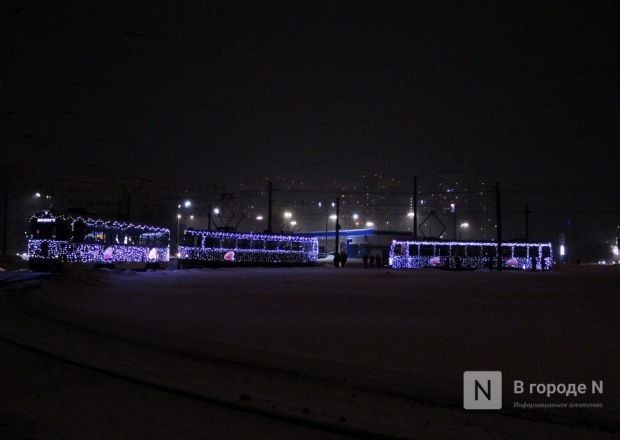 Три новогодних трамвая вышли на нижегородские маршруты - фото 28