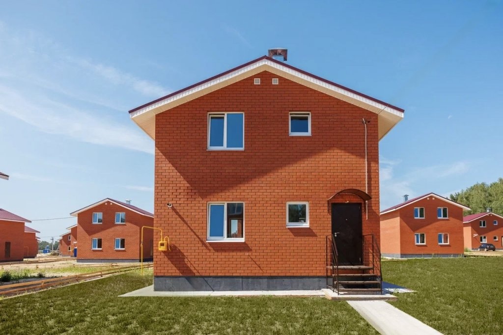 Школу и детсад построят рядом с загородными домами в деревне Крутой - фото 1