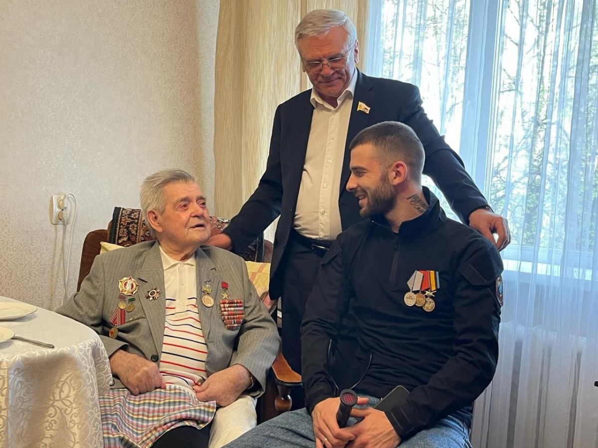 Председатель ЗСНО Евгений Люлин встретился с ветеранами из Дзержинска - фото 1