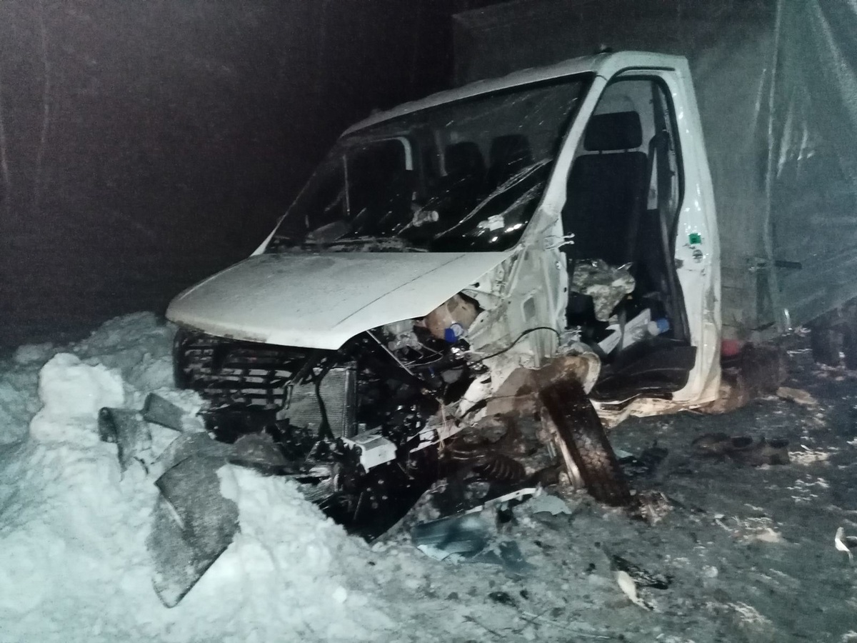 Женщина погибла в аварии с тремя автомобилями в Кстовском районе - фото 2