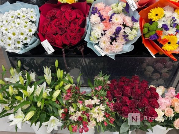 Мужчины, готовьтесь. Рассказываем, сколько стоят цветы к 8 марта в Нижнем Новгороде - фото 85